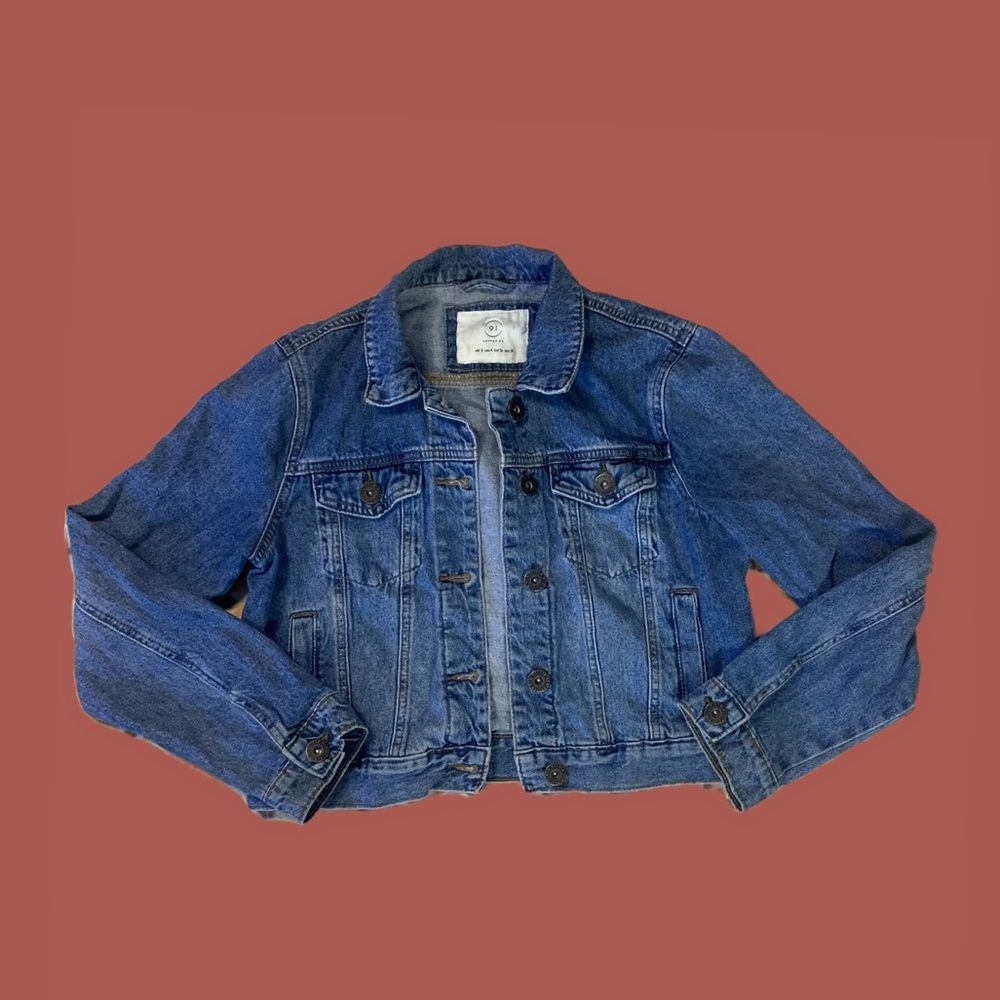 Cotton on size 4 cropped denim jacket